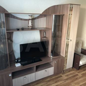 Продается 1-комнатная квартира, 45 м²