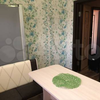 Продается 1-комнатная квартира, 45 м²
