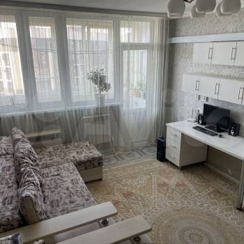 Продается 1-комнатная квартира, 54,2 м²