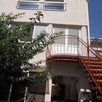 Продается Дом, 300 м²