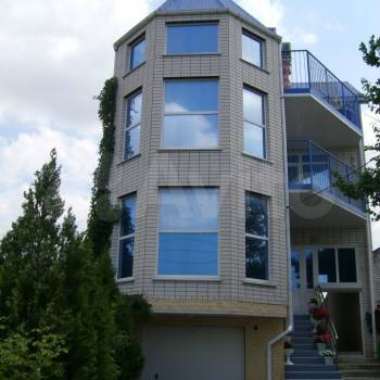 Продается Дом, 400 м²