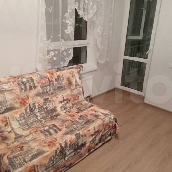 Продается 1-комнатная квартира, 45 м²