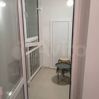Продается 1-комнатная квартира, 45 м²