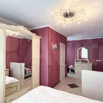 Продается Дом, 300 м²