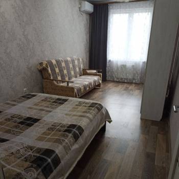 Сдается 1-комнатная квартира, 56,6 м²