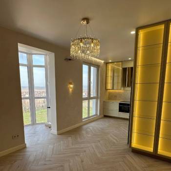 Продается 3-х комнатная квартира, 80 м²