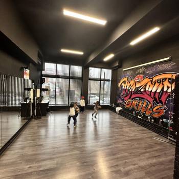 Сдается Нежилое помещение, 140 м²