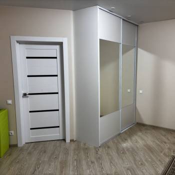 Продается Многокомнатная квартира, 132 м²