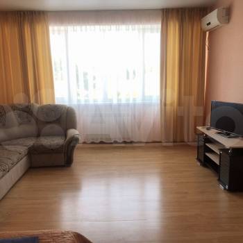 Сдается 1-комнатная квартира, 48 м²