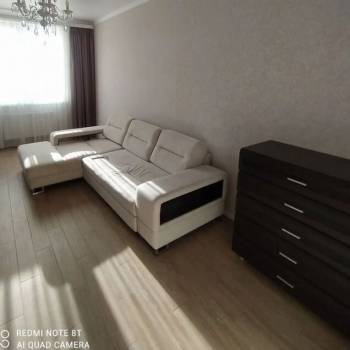 Продается 1-комнатная квартира, 44,2 м²