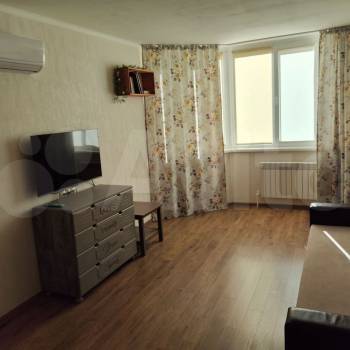 Сдается 1-комнатная квартира, 40,8 м²