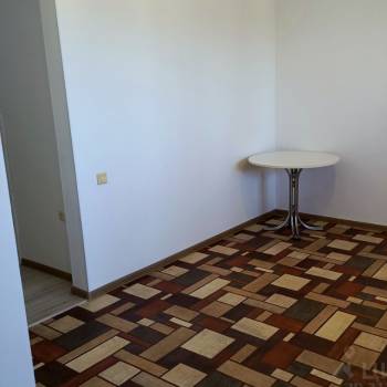 Продается 1-комнатная квартира, 33 м²