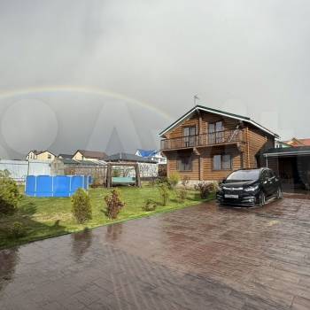 Продается Дом, 242 м²