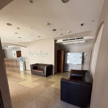 Сдается Нежилое помещение, 100 м²