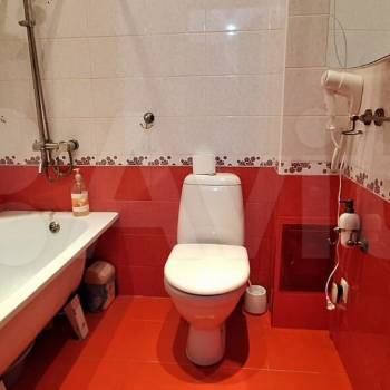 Сдается 1-комнатная квартира, 42 м²