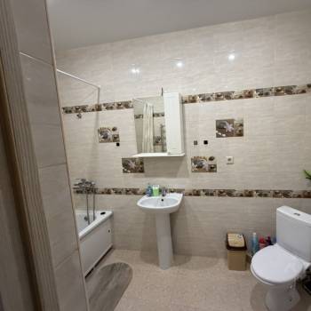 Сдается 2-х комнатная квартира, 68 м²
