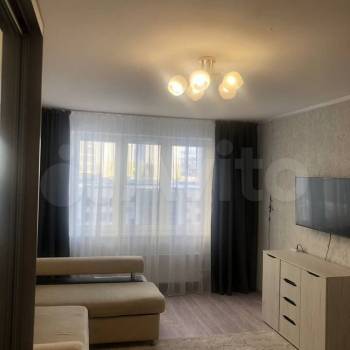 Продается 1-комнатная квартира, 37,7 м²