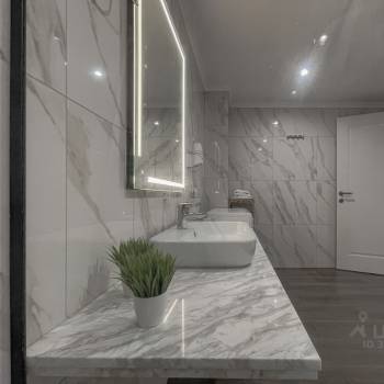Продается 1-комнатная квартира, 35 м²