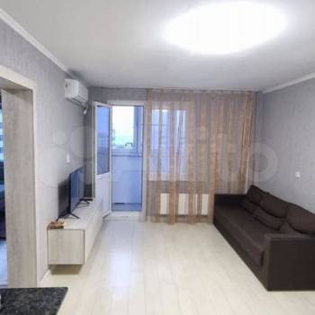 Сдается 1-комнатная квартира, 38 м²