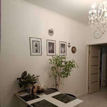 Продается 1-комнатная квартира, 40,6 м²