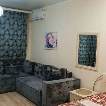 Сдается 1-комнатная квартира, 50 м²