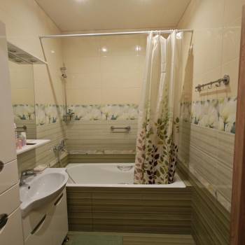 Продается 2-х комнатная квартира, 72 м²