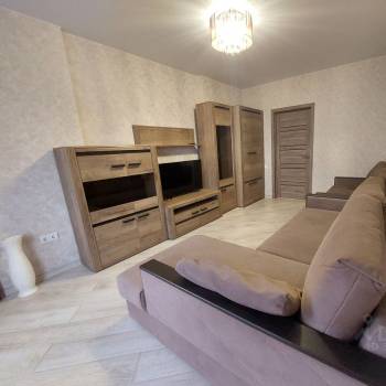 Сдается 1-комнатная квартира, 43 м²