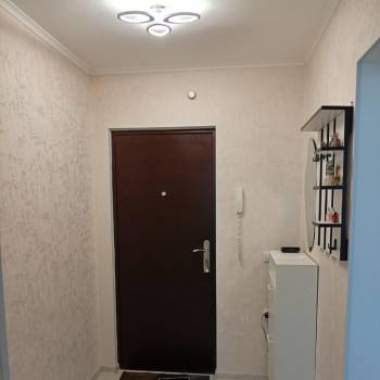 Продается 1-комнатная квартира, 44 м²