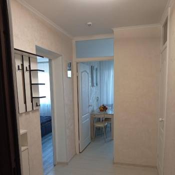 Продается 1-комнатная квартира, 44 м²