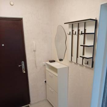 Продается 1-комнатная квартира, 44 м²