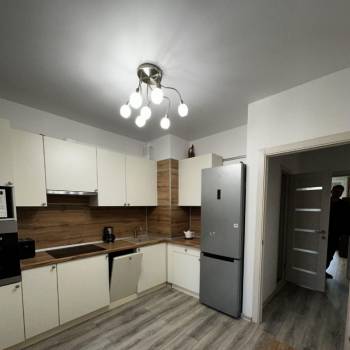 Продается 3-х комнатная квартира, 70,8 м²