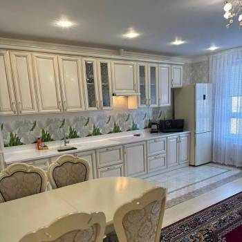 Продается 2-х комнатная квартира, 79 м²