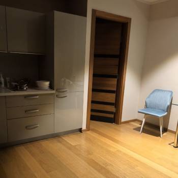 Продается 3-х комнатная квартира, 663 м²