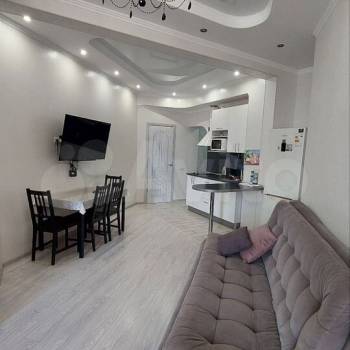 Сдается 1-комнатная квартира, 40 м²