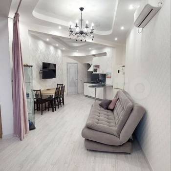Сдается 1-комнатная квартира, 40 м²