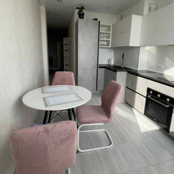 Продается 2-х комнатная квартира, 73,4 м²