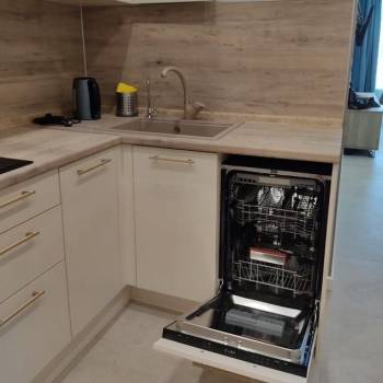 Продается 1-комнатная квартира, 30,6 м²