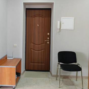 Продается 1-комнатная квартира, 73,3 м²