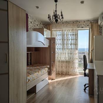 Сдается 2-х комнатная квартира, 97 м²