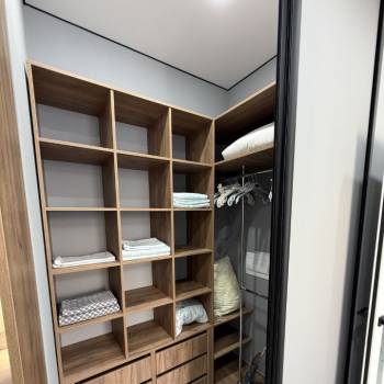 Продается 1-комнатная квартира, 36 м²