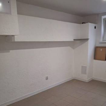 Сдается Нежилое помещение, 18 м²