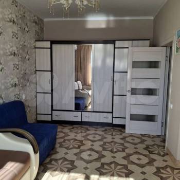 Продается 1-комнатная квартира, 40,9 м²