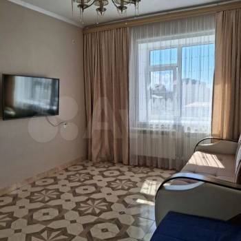 Продается 1-комнатная квартира, 40,9 м²