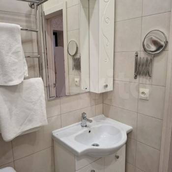 Продается 1-комнатная квартира, 40,9 м²
