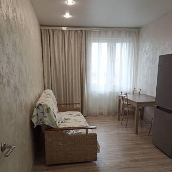 Продается 1-комнатная квартира, 56,6 м²