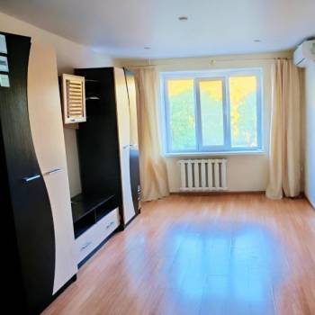 Сдается 1-комнатная квартира, 41,2 м²