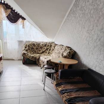 Сдается 1-комнатная квартира, 42 м²