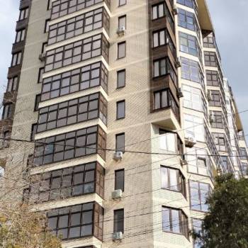 Сдается 2-х комнатная квартира, 65 м²