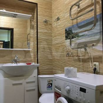 Продается 1-комнатная квартира, 47 м²