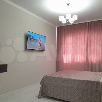 Сдается 1-комнатная квартира, 49,7 м²